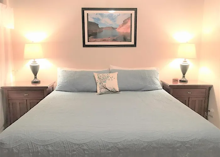 Local View Pet Friendly Boat Parking Close To Antelope Canyon Horseshoebend * Page